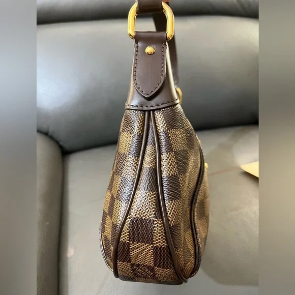 ‼️sold‼️Louis Vuitton Thames PM - Picture 6 of 16
